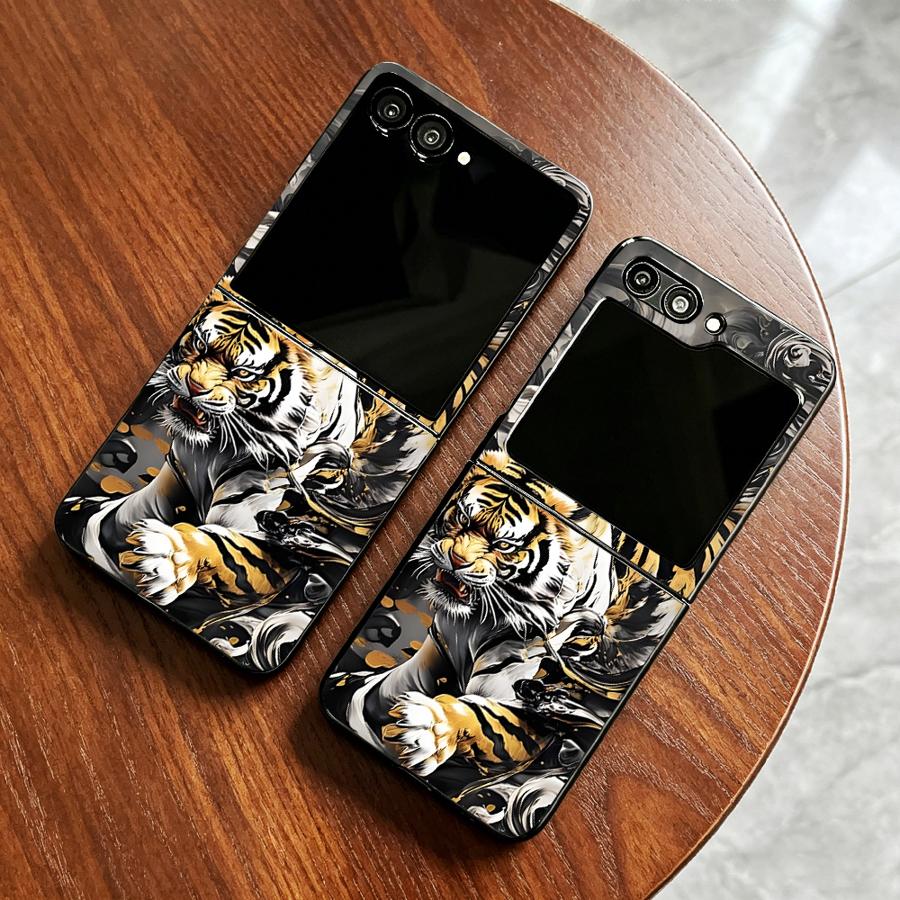 Ukiyo E Tiger Phone Cover Case - Phone Cases Z Fold 6 review and price